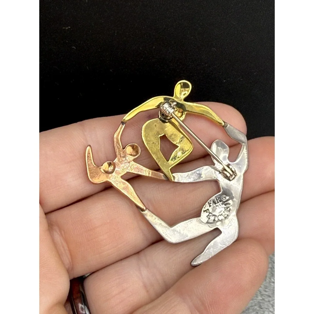 Vintage Family Unity Far Fetched Brooch Dancers Signed‎